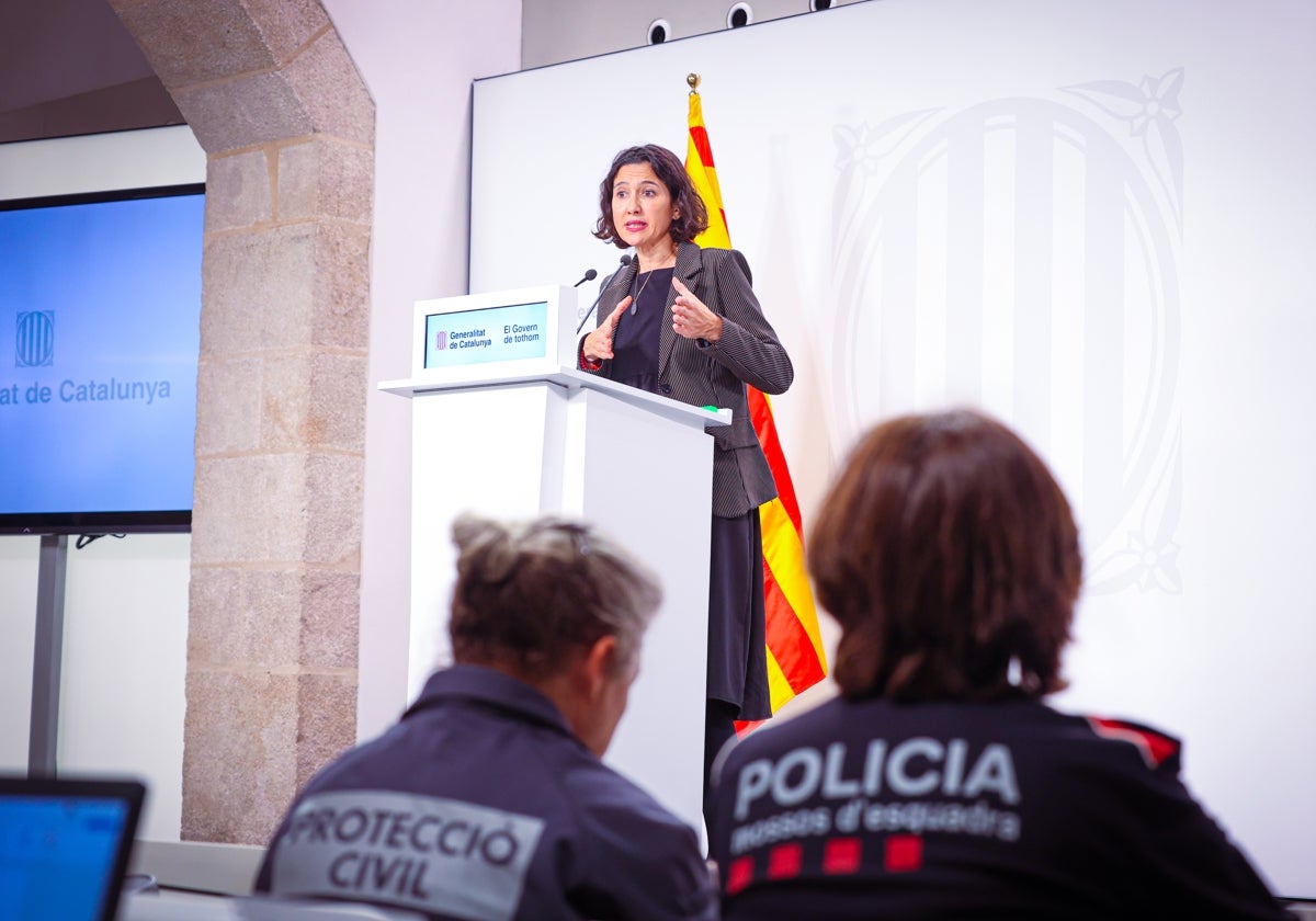 La consejera de Interior, Núria Parlon, durante una comparecencia por la DANA