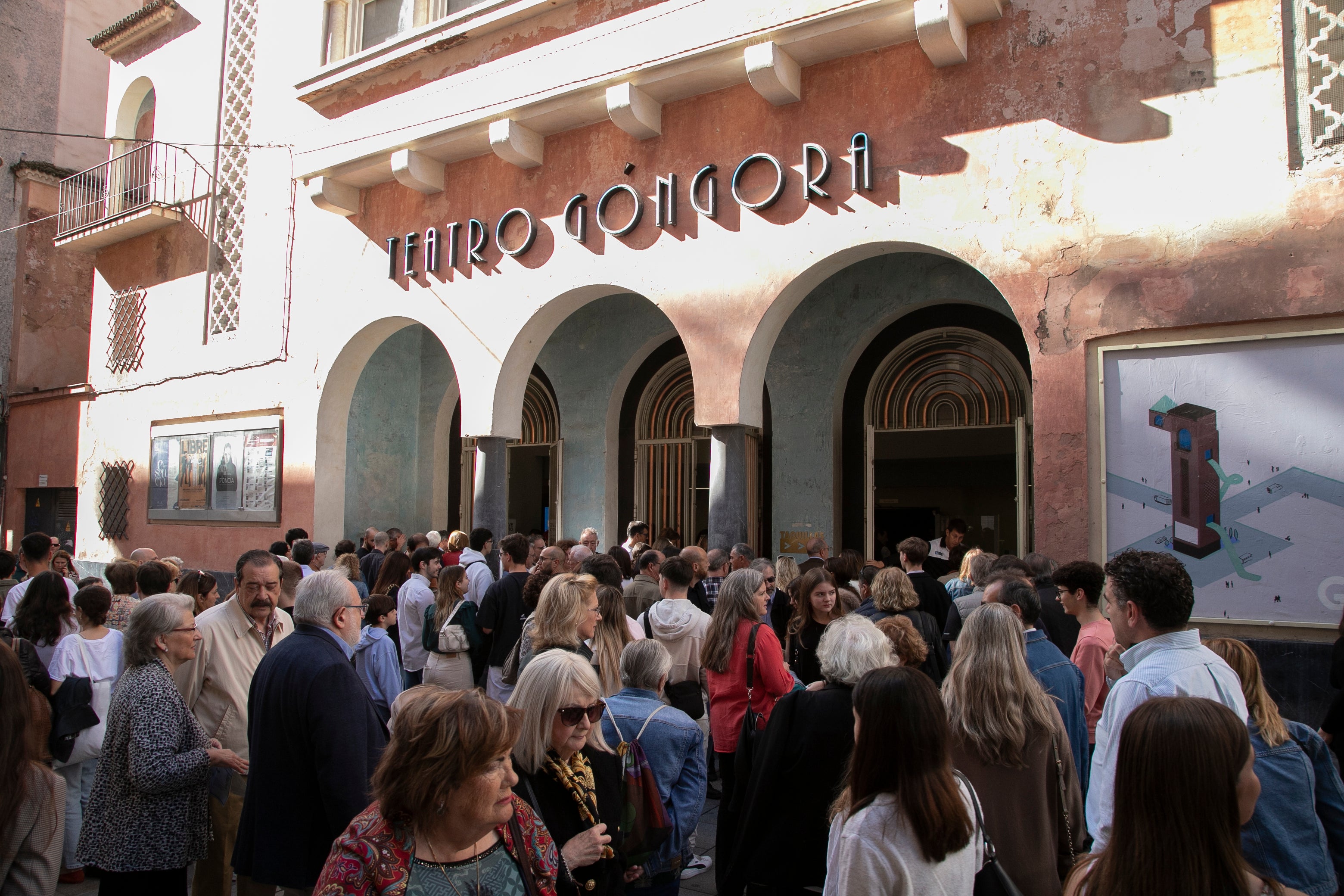 El concierto de Emin Kiourktchian y la Orquesta Joven de Córdoba, en imágenes