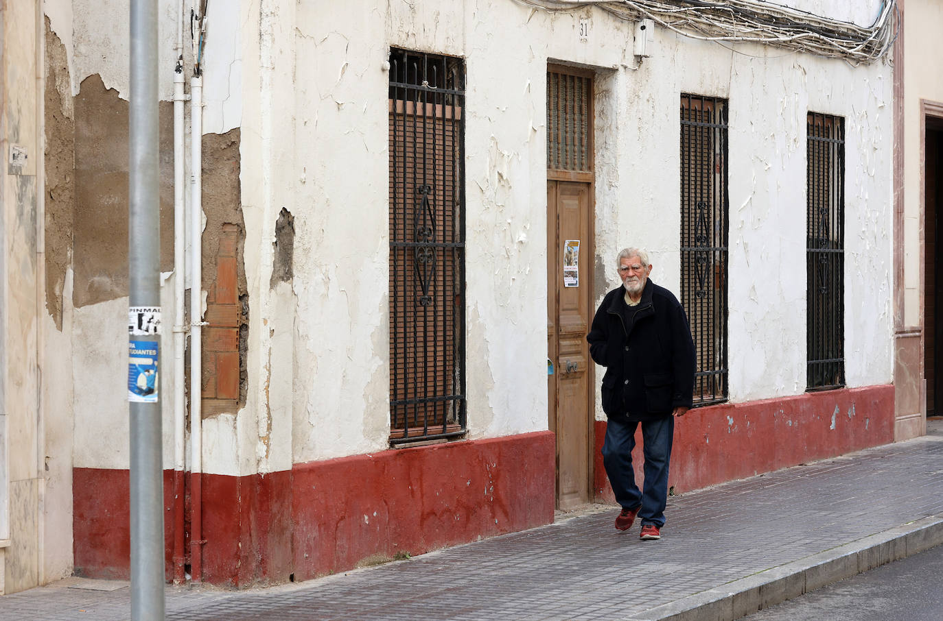 El deterioro del barrio de la Huerta de la Reina de Córdoba, en imágenes