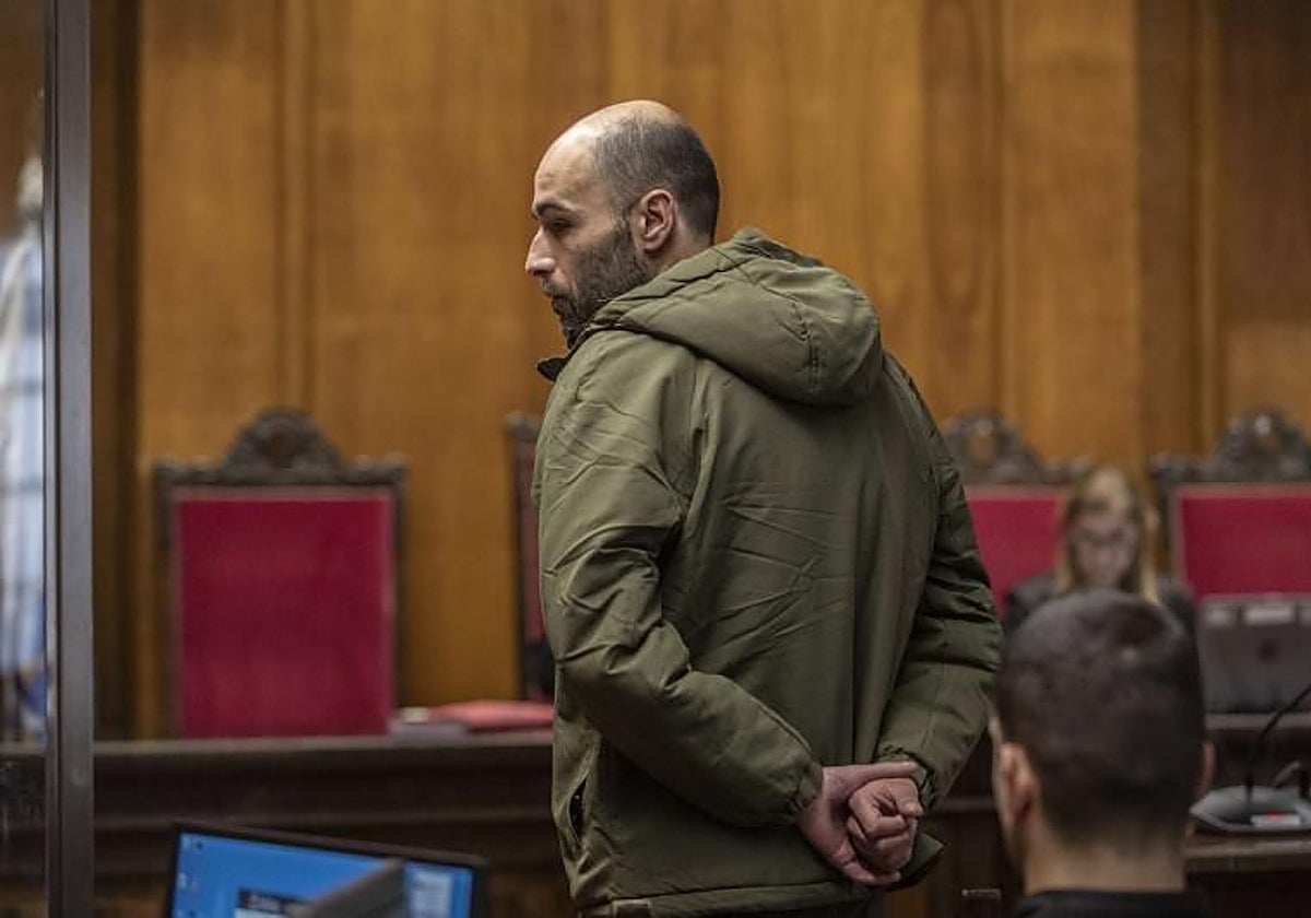 El novio de Nerea Añel durante el juicio en la Audiencia Provincial de Orense en febrero