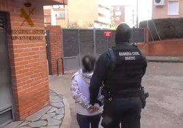 Detenidas dos personas que robaban de noche en el interior de varios vehículos en Majadahonda