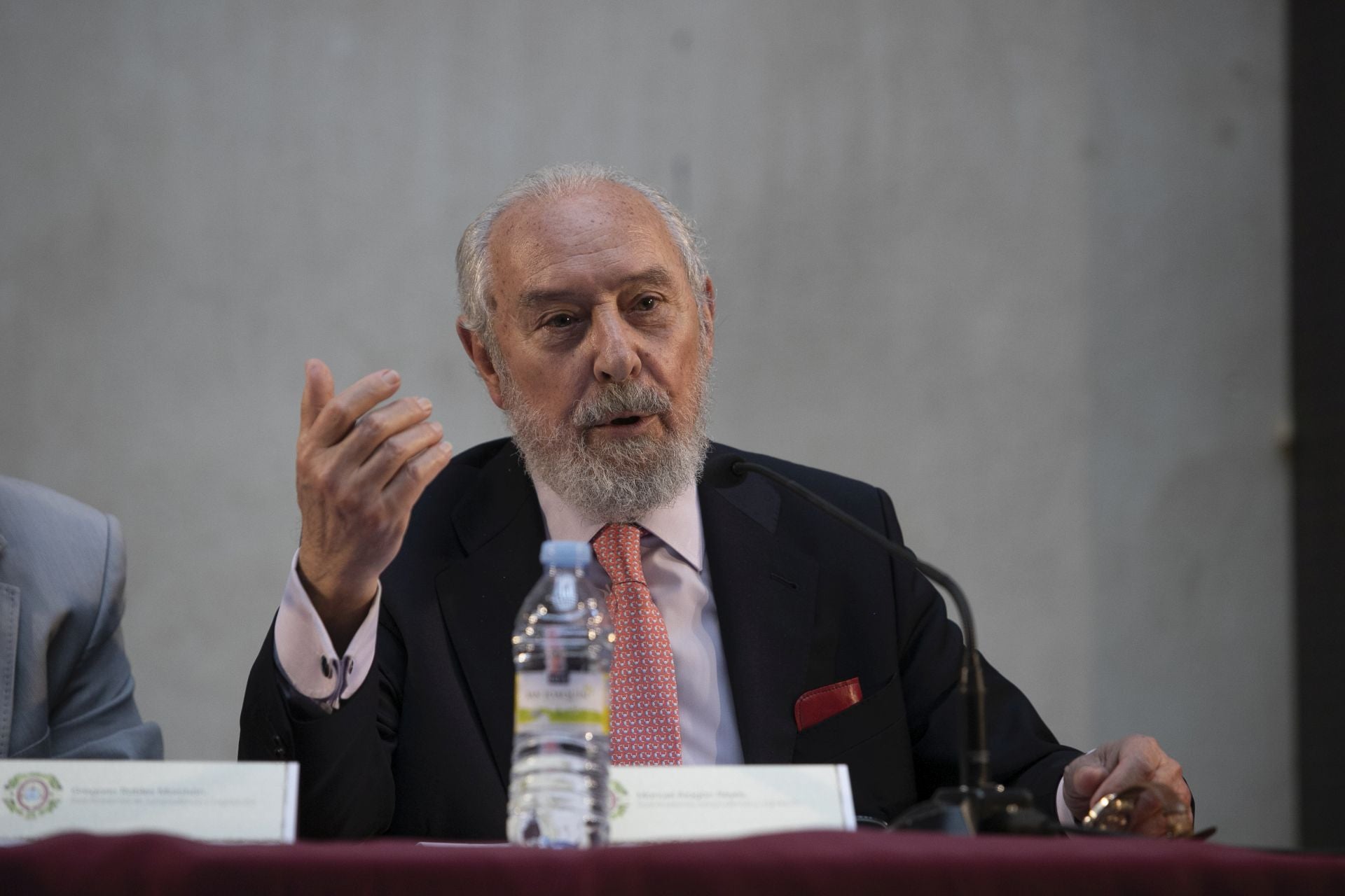 El coloquio sobre el consenso y la Constitución en Córdoba, en imágenes