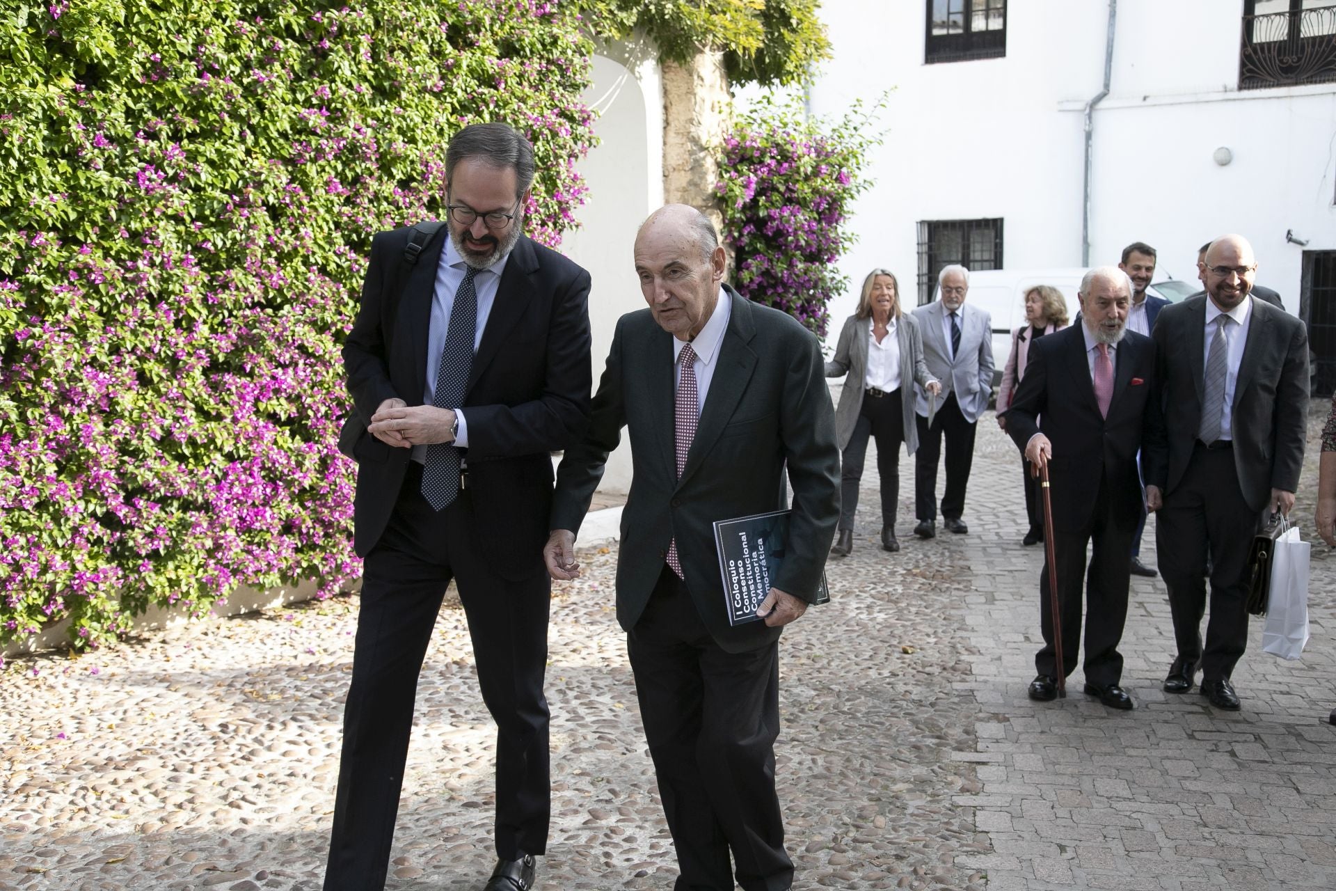 El coloquio sobre el consenso y la Constitución en Córdoba, en imágenes