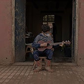 La lección de Joan, un niño de Paiporta que salvó su vida pero perdió su piano: «Era importante y ahora ya no»