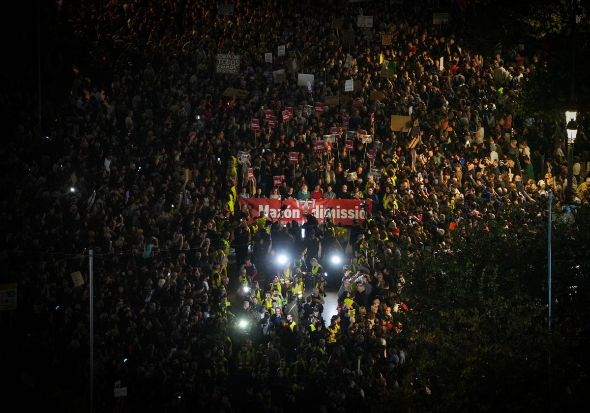 Imagen de la manifestación celebrada este sábado en Valencia contra la gestión de la Generalitat durante la DANA