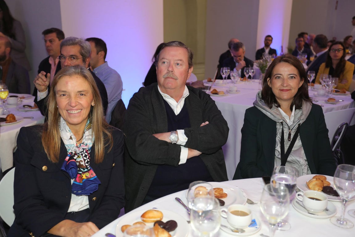 María Álvarez de Mon, Alfonso Beca y Gema Jiménez