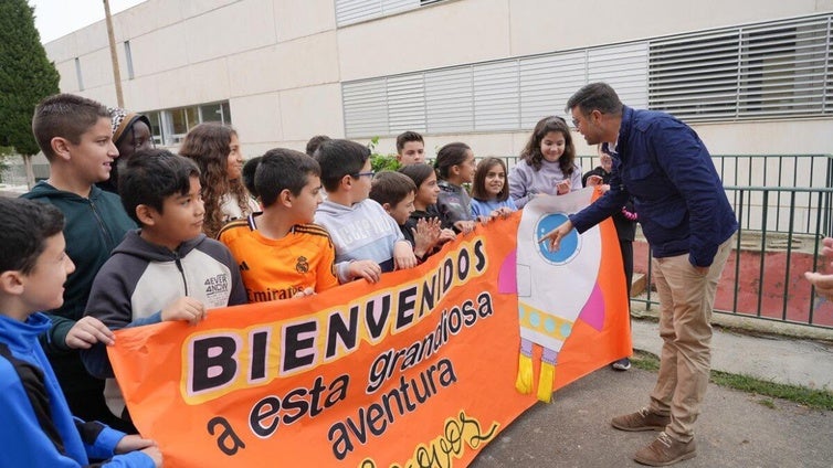 Ya son 62 los alumnos de Valencia en centros de educación de Castilla-La Mancha tras la DANA