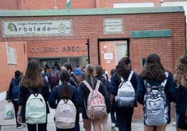 La Junta autoriza la apertura de los todos colegios, institutos y universidades cerrados por la DANA en Andalucía