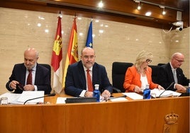 Martínez Guijarro abre este lunes en las Cortes la ronda de los presupuestos de Castilla-La Mancha para 2025