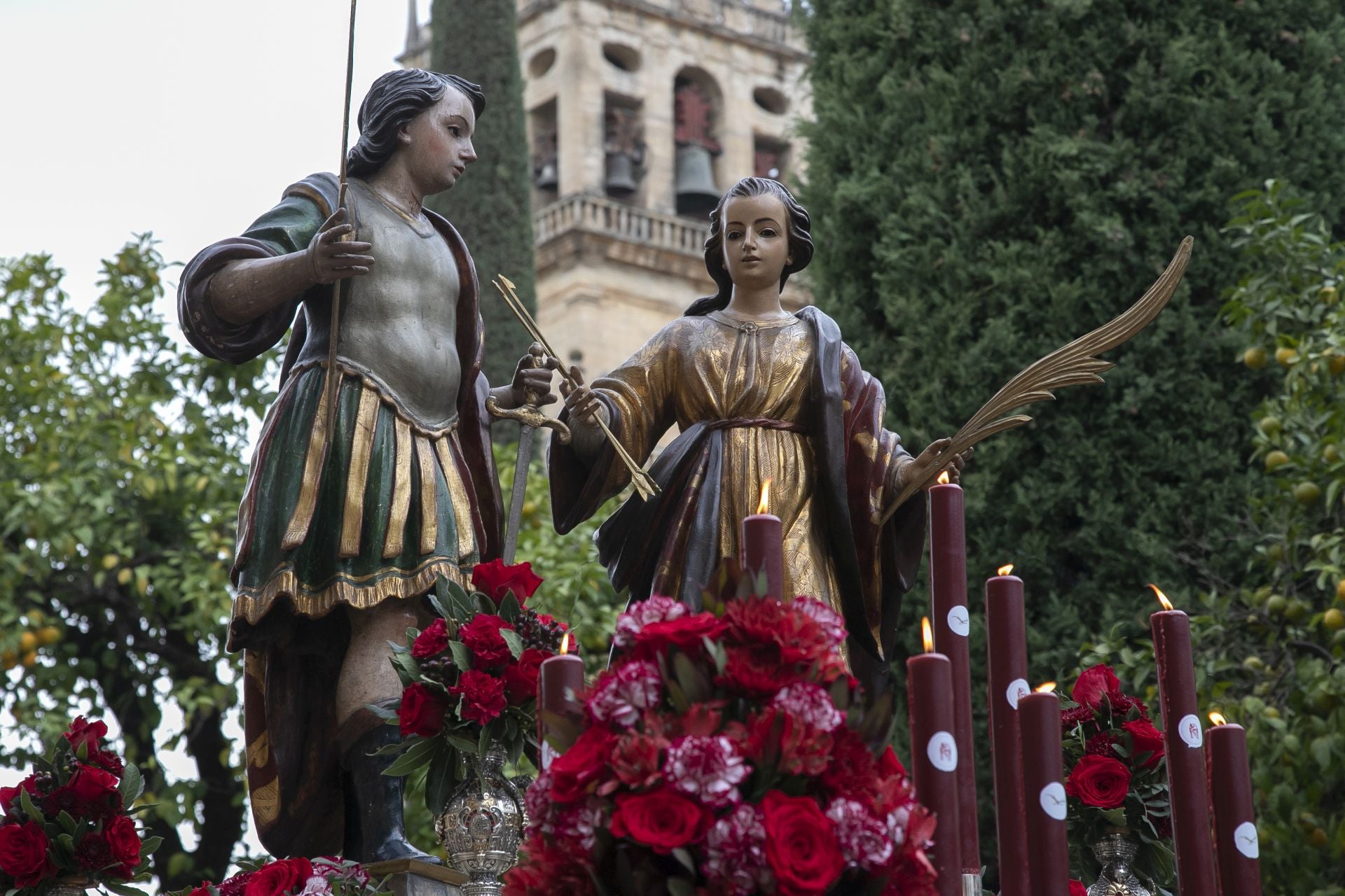 La alegre peregrinación de San Acisclo, Santa Victoria y San Pelagio en Córdoba, en imágenes