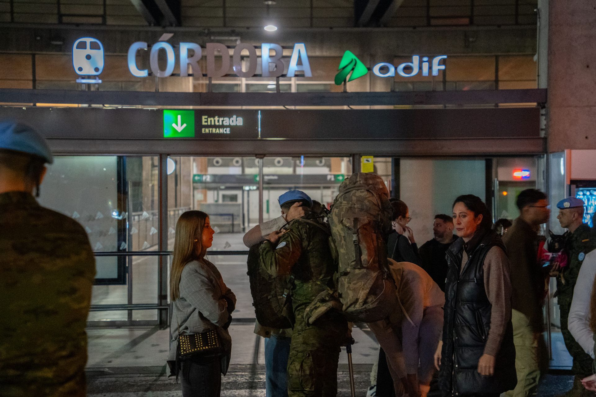 La salida del segundo relevo de la BRI X de Córdoba a Líbano, en imágenes