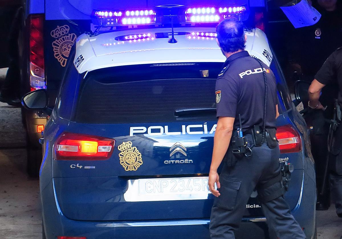 Agentes de la Policía Nacional