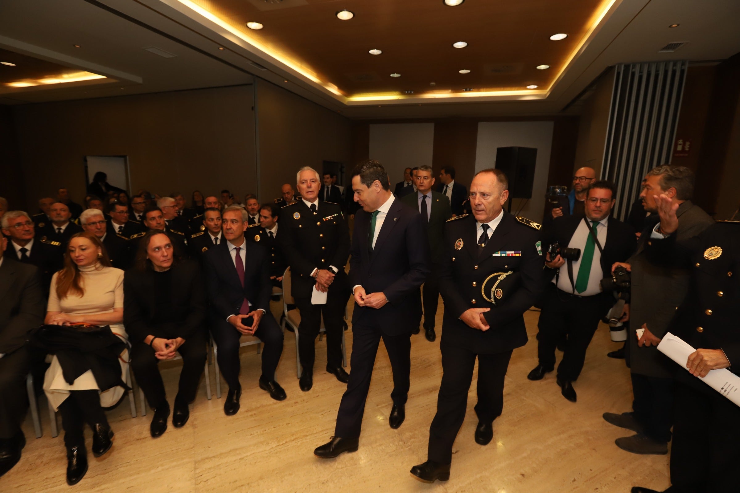 Los premios del congreso de jefes de Policía Local de Andalucía en Córdoba, en imágenes