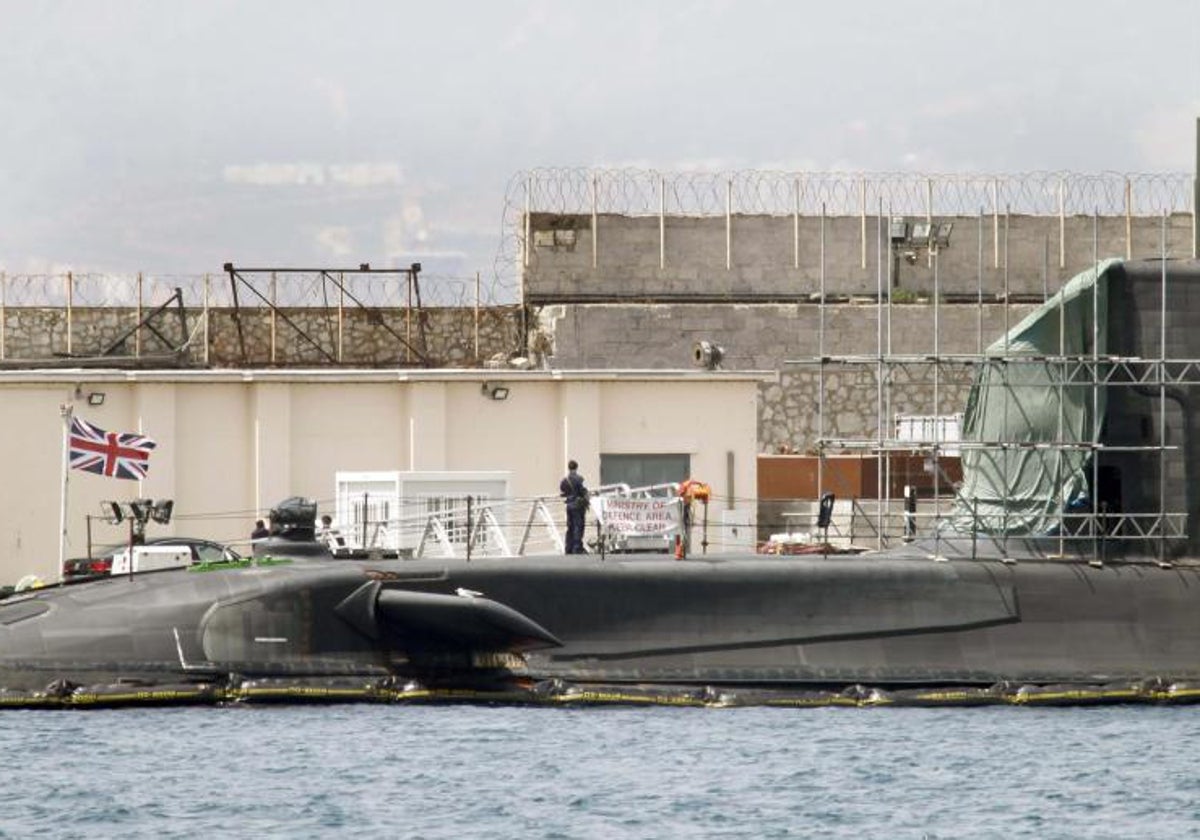 Imagen de archivo del submarino 'Ambush', también de la clase 'Astute', atracado en Gibraltar