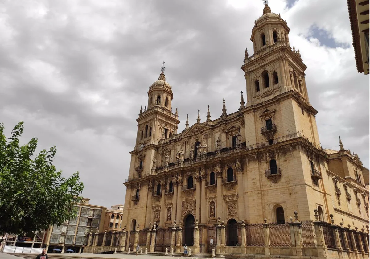 Vista de la Catedral y de la Plaza de Santa María