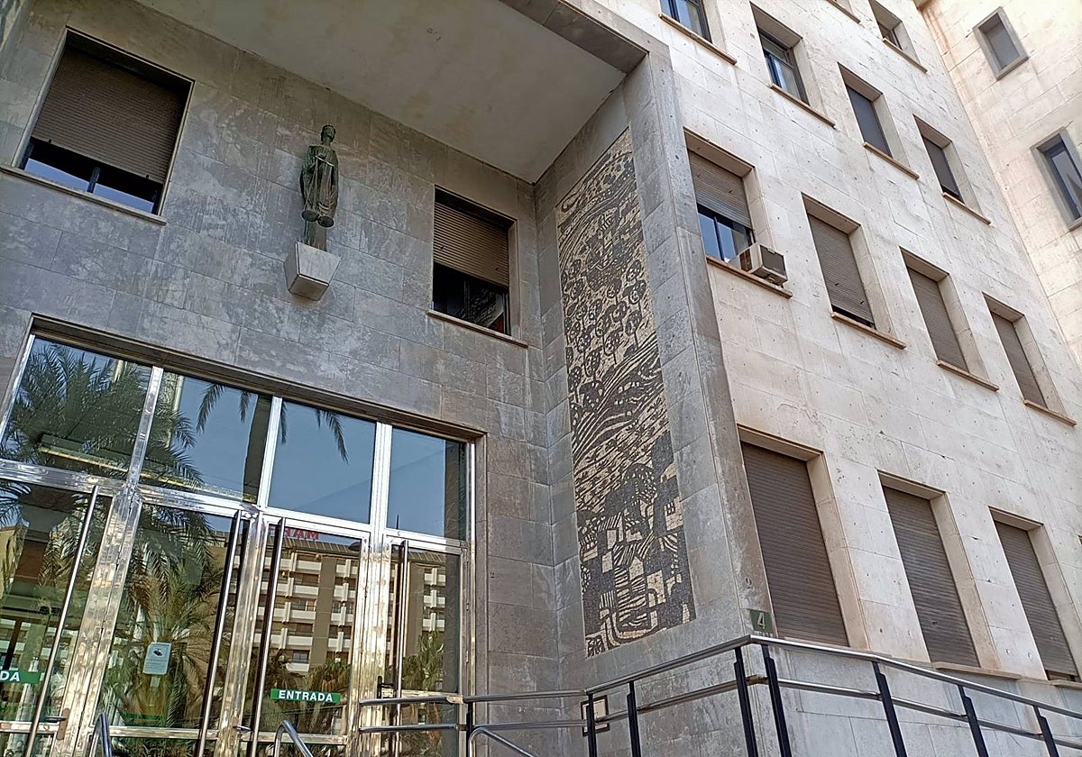 Edificio de la Audiencia Provincial de Almeria