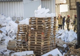 Un grueso búnker de hormigón no frenó la explosión que ha matado a tres trabajadores en Ibi