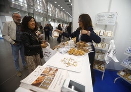 El escaparate de todos los sabores de Córdoba: del garbanzo a la miel, del aceite al pistacho