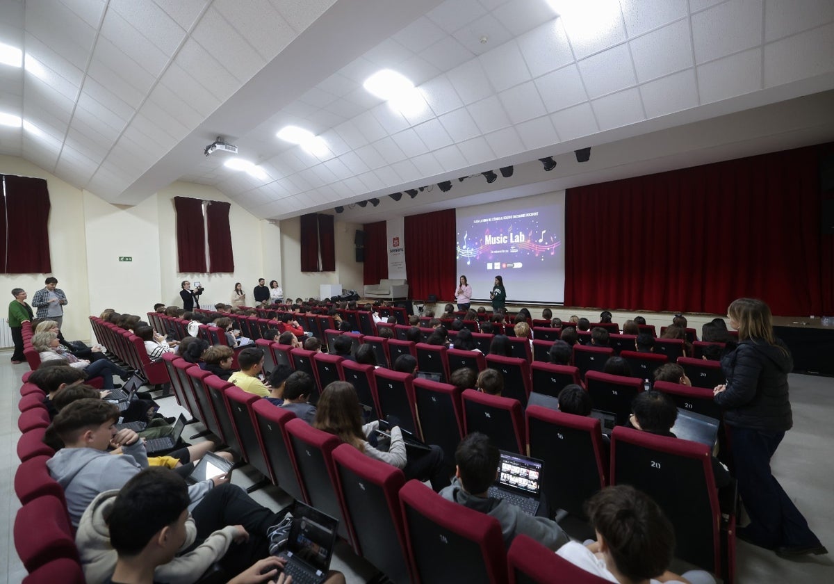 Sesión especial de Music Lab en el Colegio Salesianos Rocafort de Barcelona