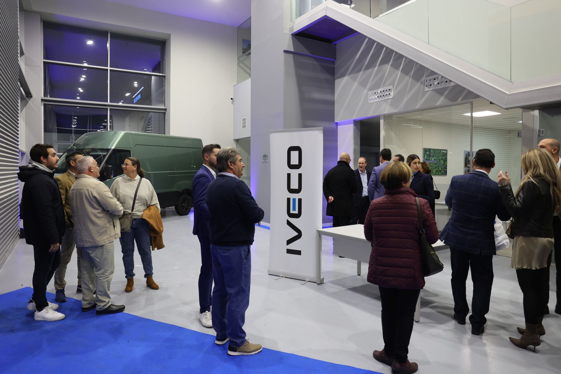 La inauguración del nuevo concesionario Veimancha de Iveco en Córdoba, en imágenes