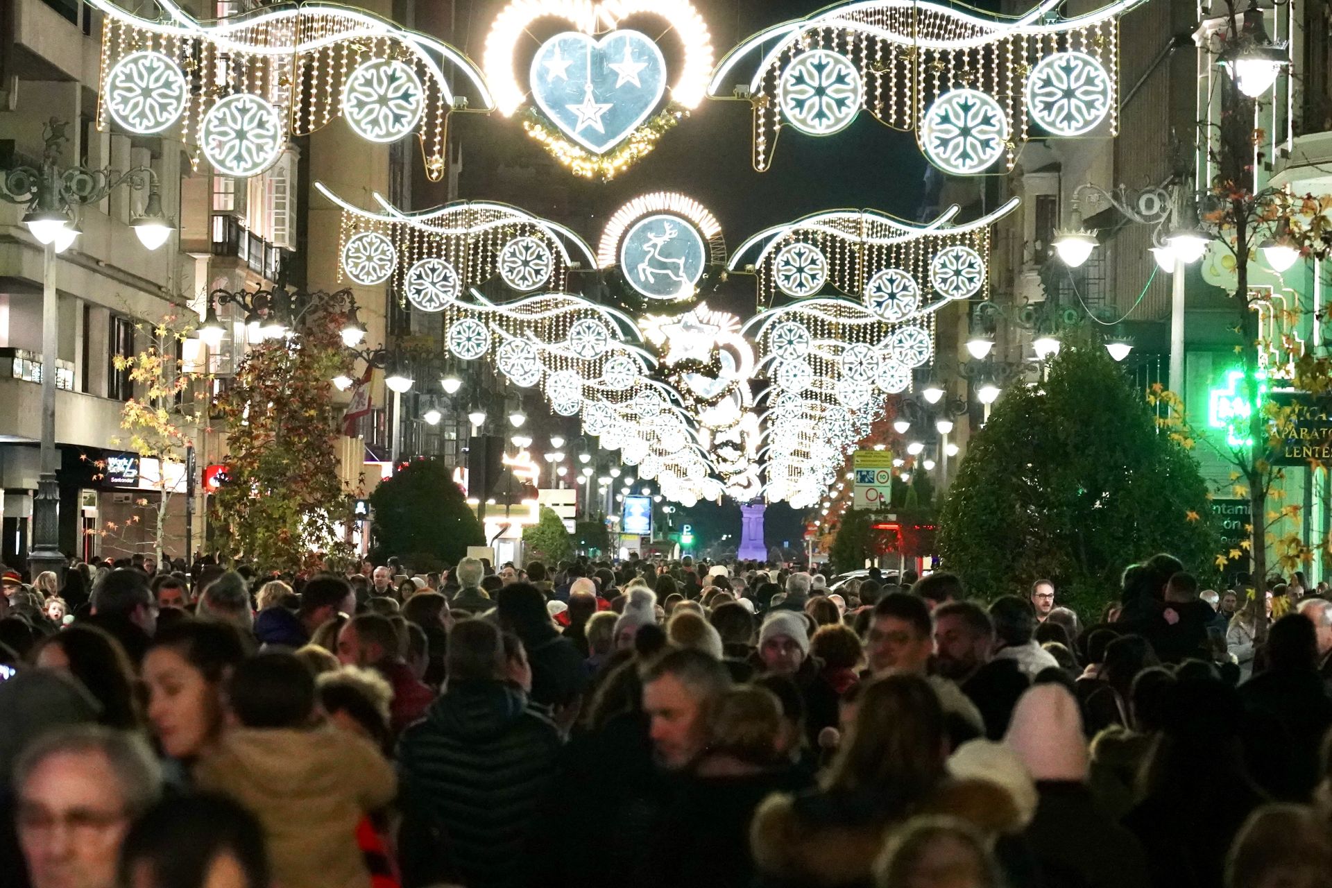 León, Ponferrada y Zamora encienden su Navidad «más espectacular»