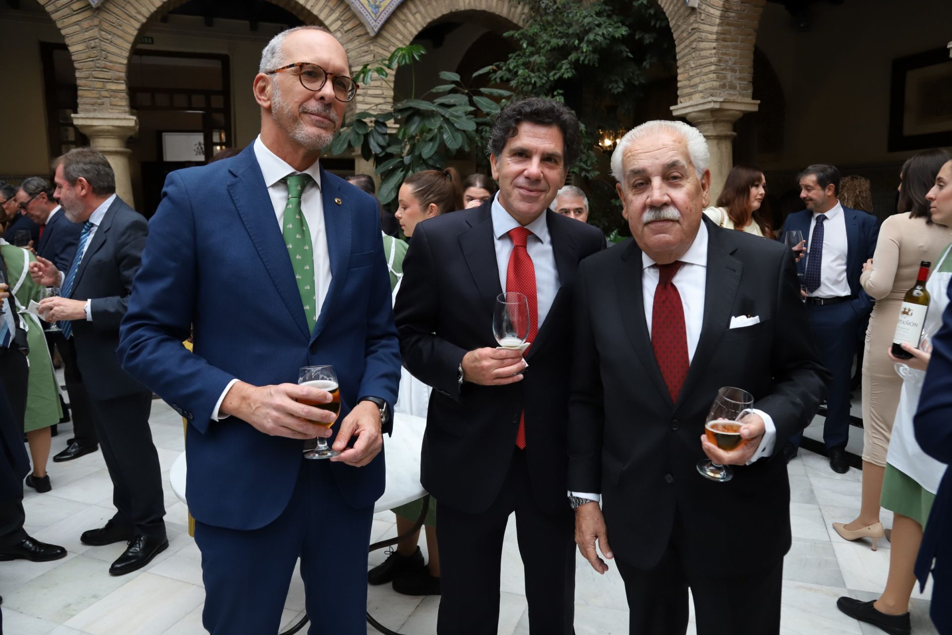 El homenaje a los letrados más veteranos en el Colegio de Abogados de Córdoba, en imágenes