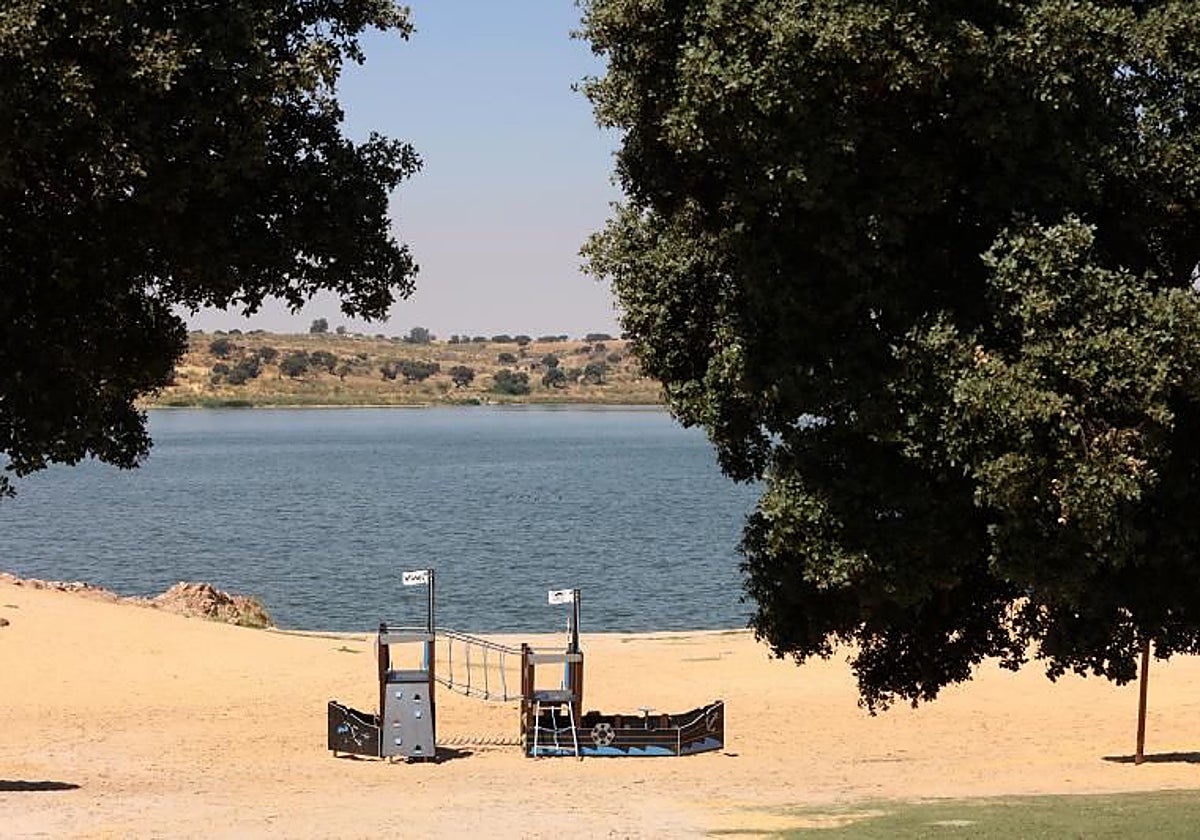 Embalse de La Colada en el Valle de los Pedroches