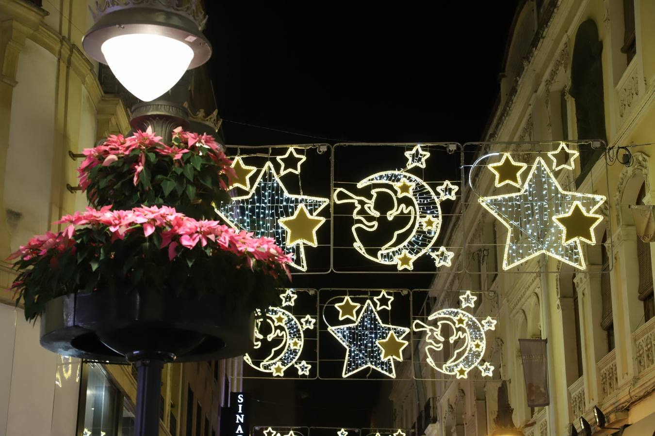 Las luces de Navidad del centro de Córdoba, en imágenes