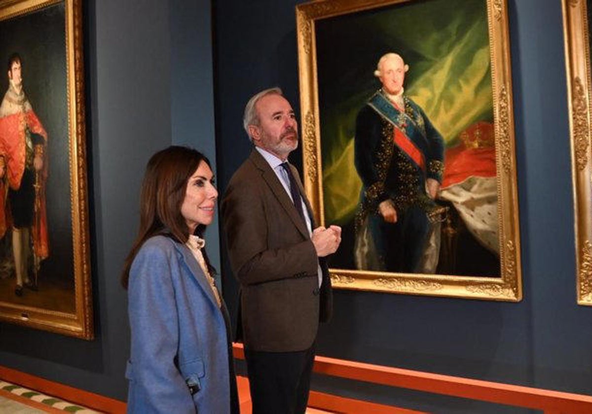 Jorge Azcón y Marta Fernández inauguran la muestra de Goya en el Palacio de La Alfajería