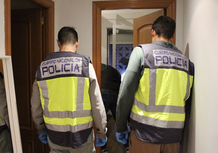 drogas-policia-Re4NFW8JuksF05PXivsCn7H-758x531@diario_abc.jpg