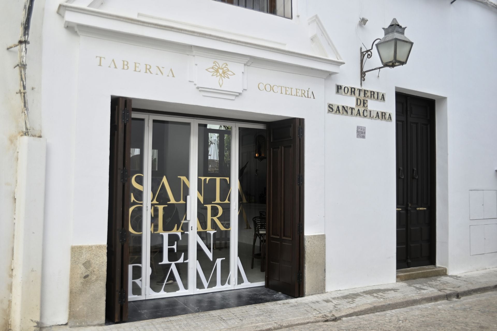 El cautivador hotel boutique Portería de Santa Clara de Córdoba, en imágenes