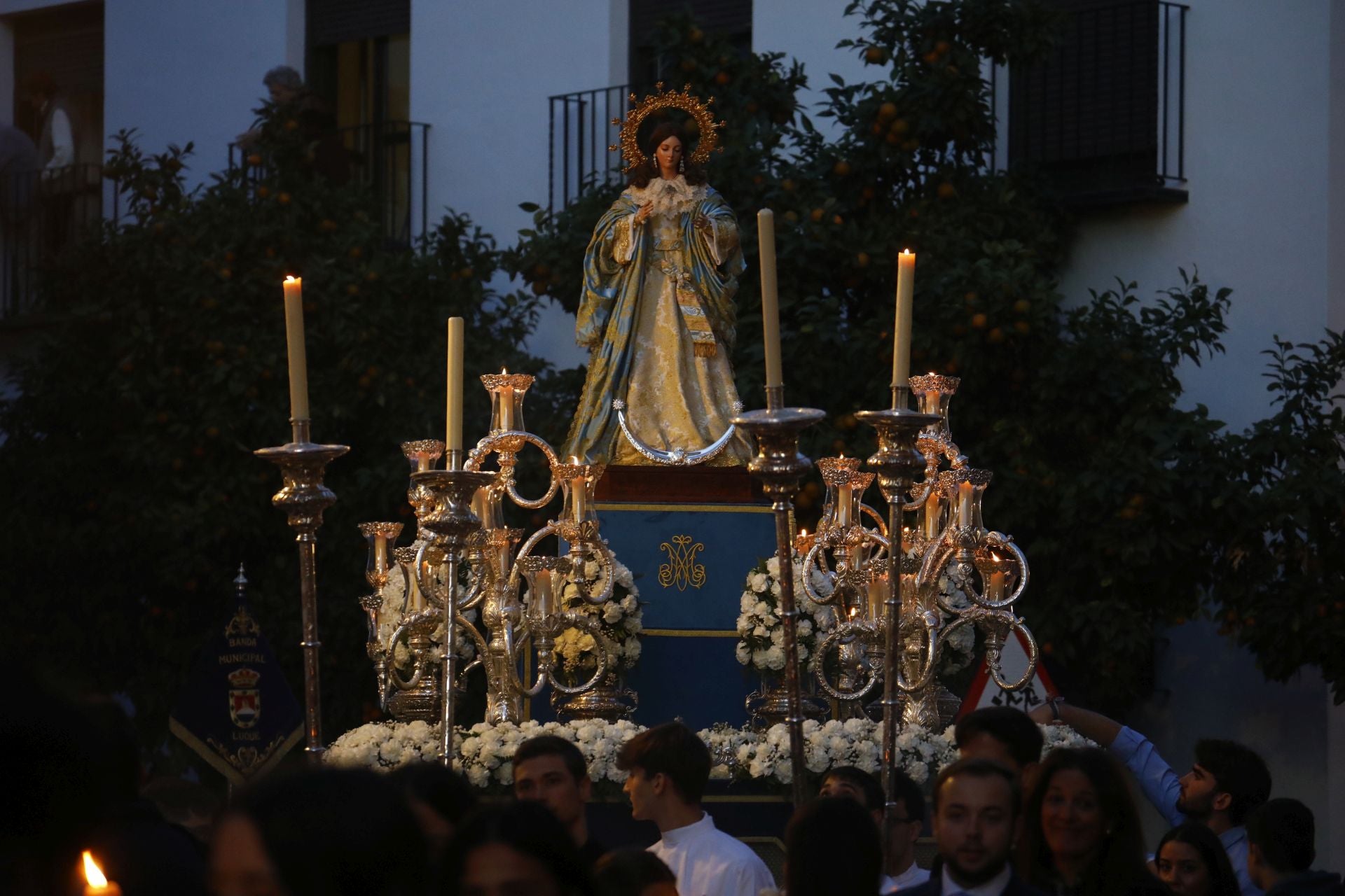La procesión de la Inmaculada con los jóvenes de Córdoba, en imágenes