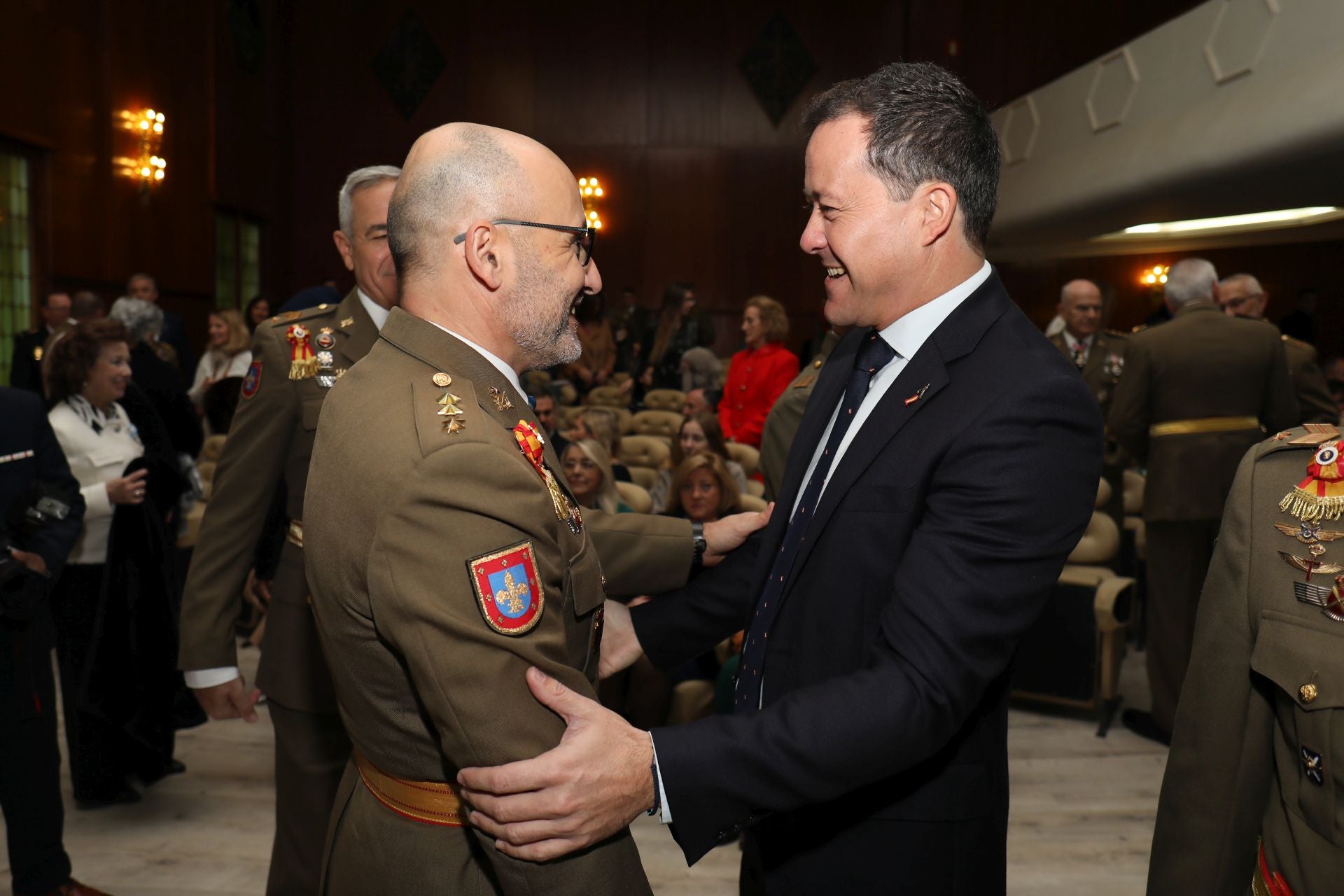 Toledo rinde homenaje a la Academia de Infantería y a la Inmaculada