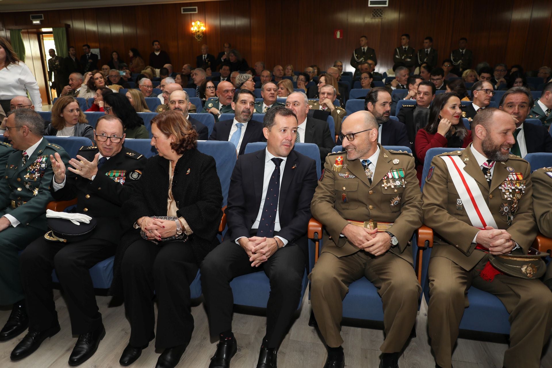 Toledo rinde homenaje a la Academia de Infantería y a la Inmaculada