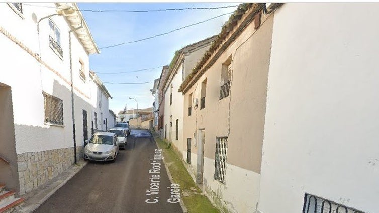 Muere un trabajador de 47 años tras caerle una tapia encima en La Torre de Esteban Hambrán