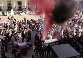 Condenados cuatro estudiantes por coacciones a S'ha Acabat! para expulsarlos de una universidad catalana