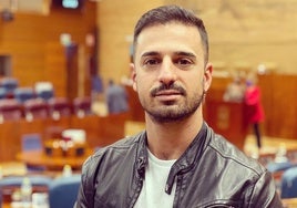 Madrileño, aficionado al boxeo y 40 años: así es el detenido por amenazar al diputado Santi Rivero