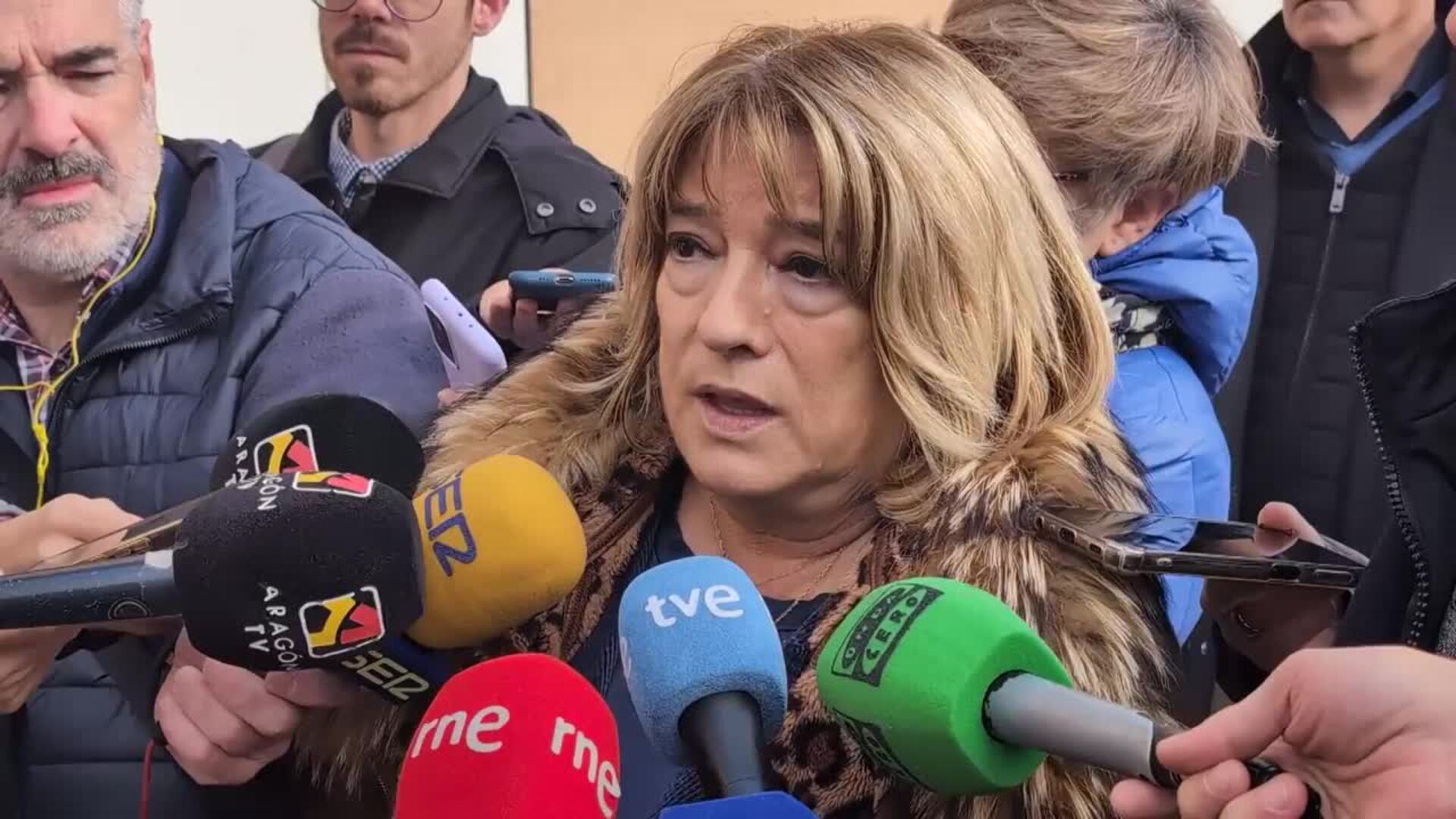 Arde un aula de la escuela de Caneto (Huesca) por el incendio de una estufa