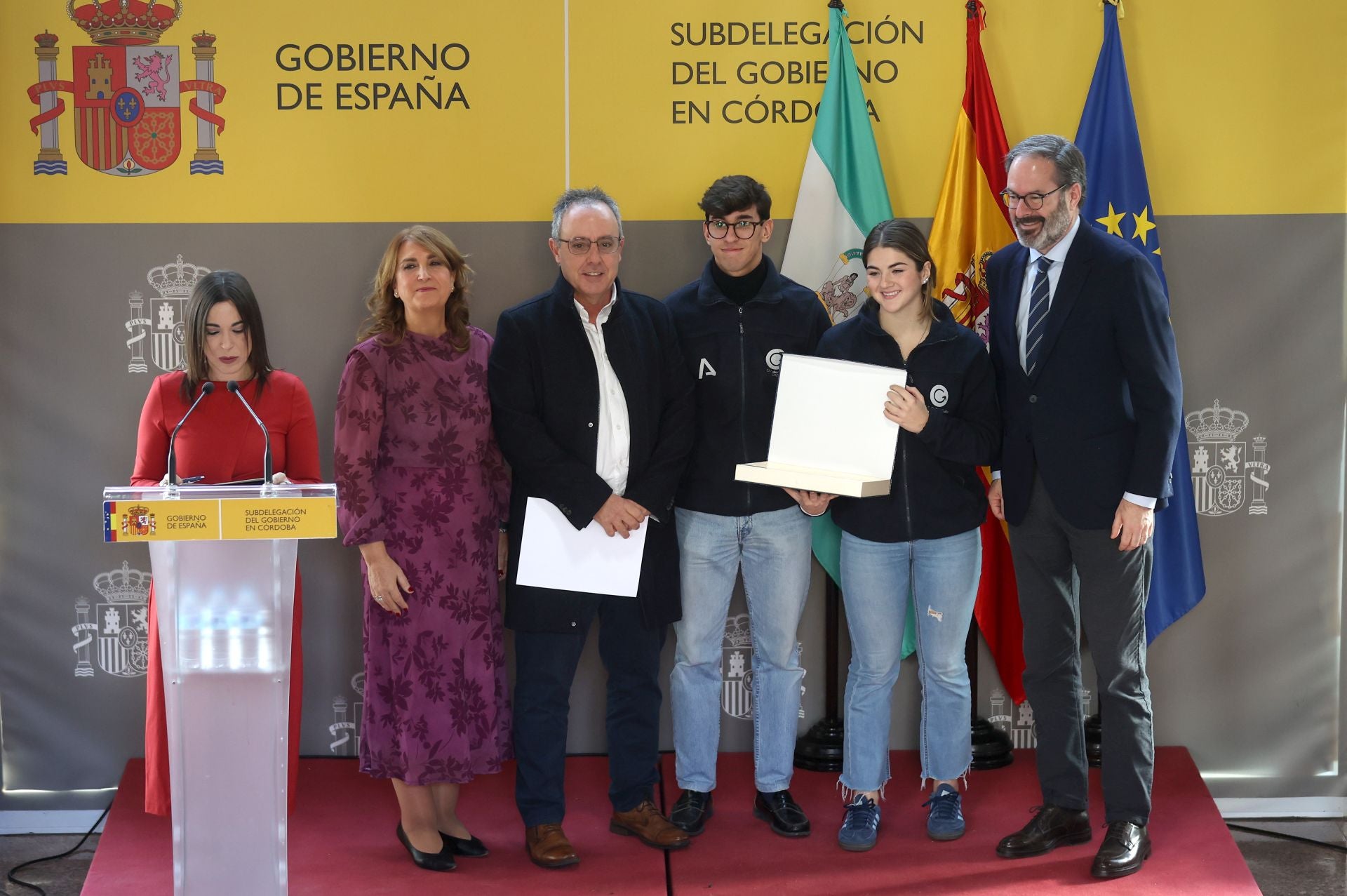 El orgullo de los premiados por el día de la Constitución, en imágenes