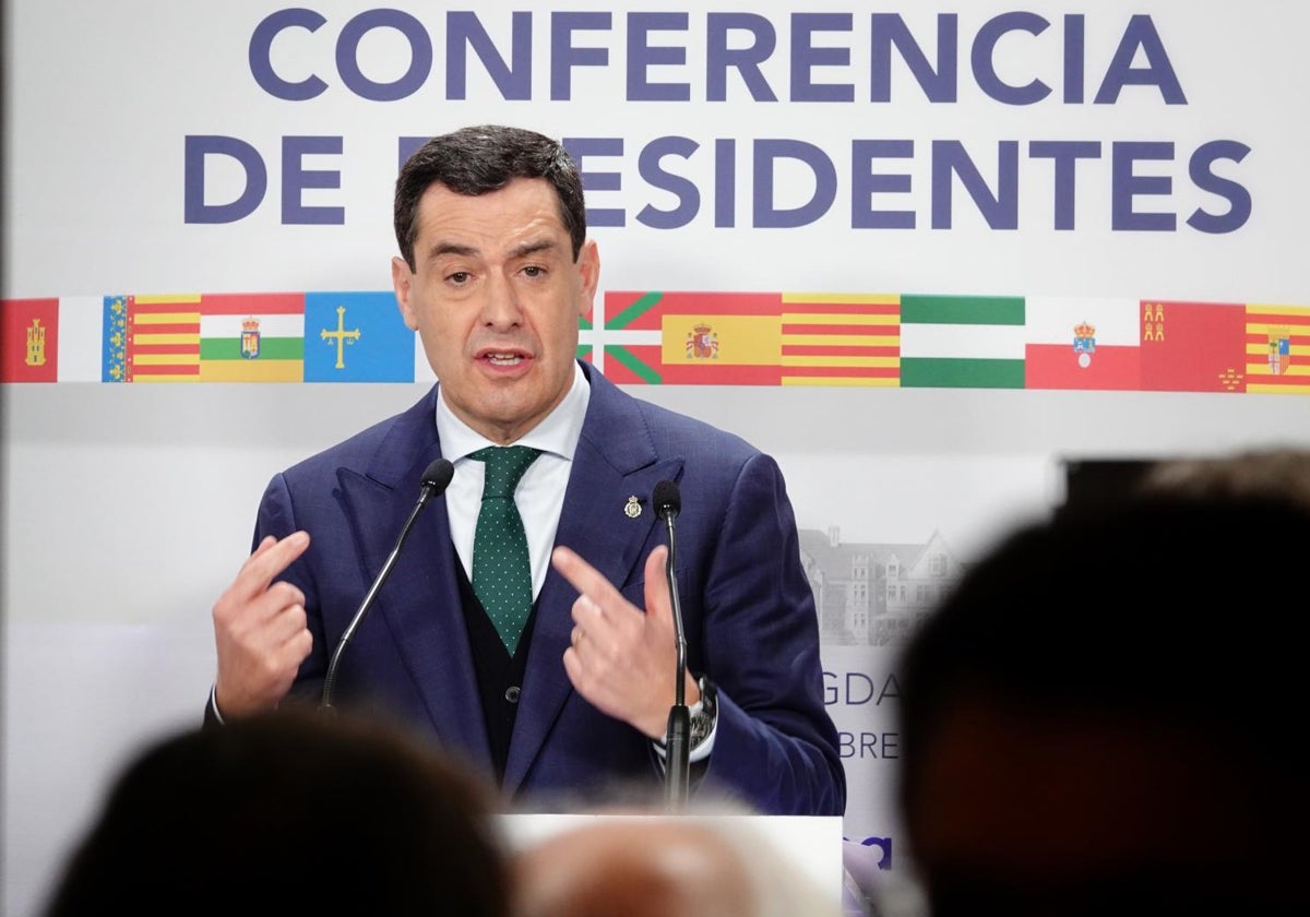 Juanma Moreno, en rueda de prensa tras la Conferencia de Presidentes