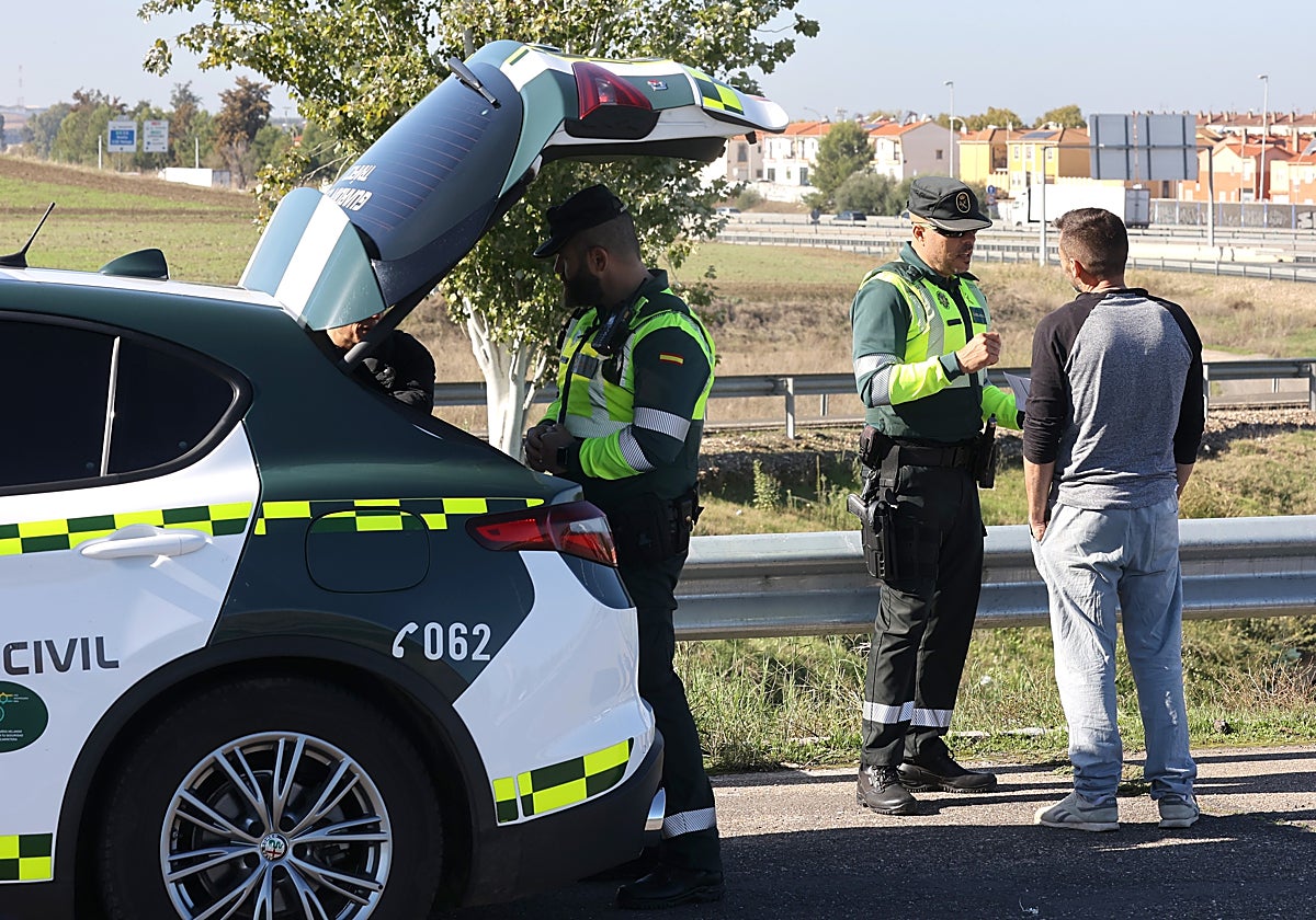 Controles de alcohol y drogas, este martes en la N-432 en la salida de Córdoba