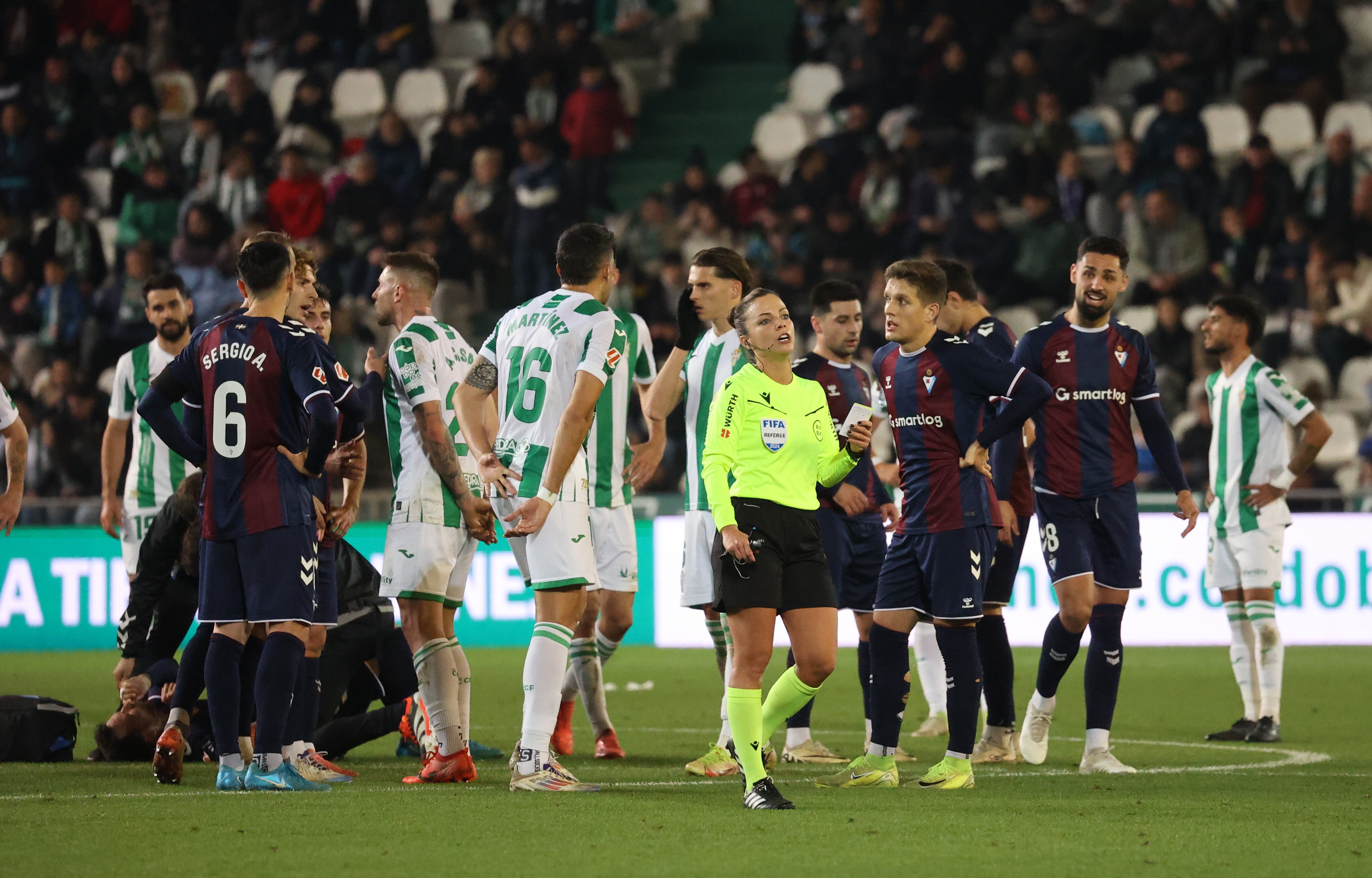 La alegría del triunfo del Córdoba ante el Eibar, en imágenes