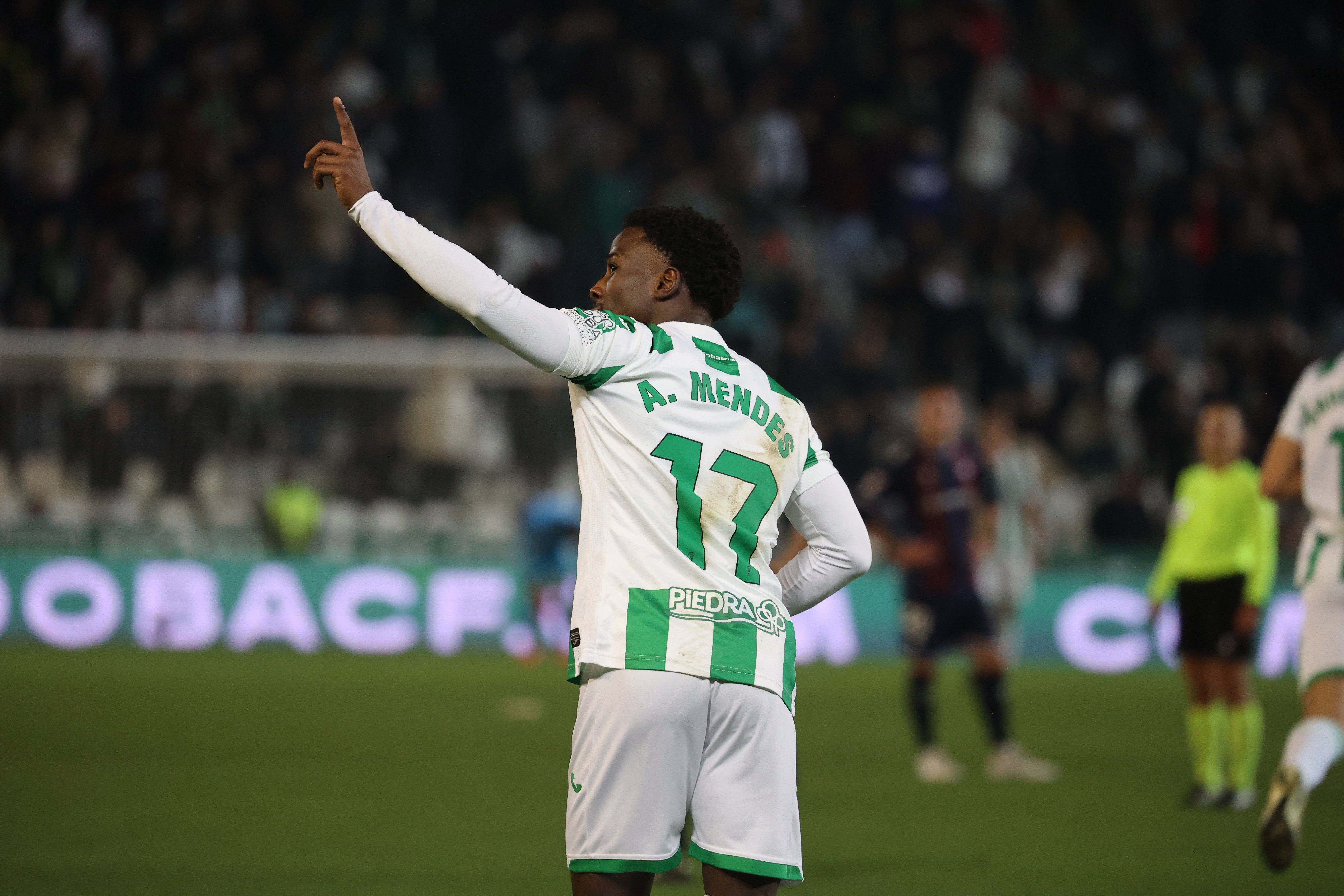 La alegría del triunfo del Córdoba ante el Eibar, en imágenes