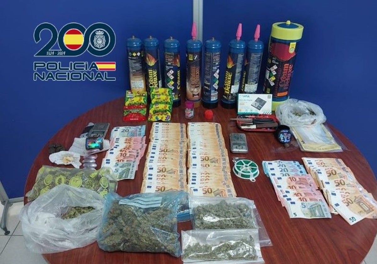 Imagen del material intervenido a seis personas acusadas de tráfico de drogas en Valencia