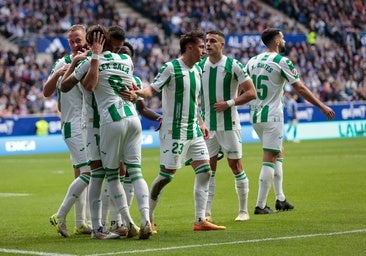 El Córdoba CF asalta el Carlos Tartiere de Oviedo para dar la sorpresa (2-3)