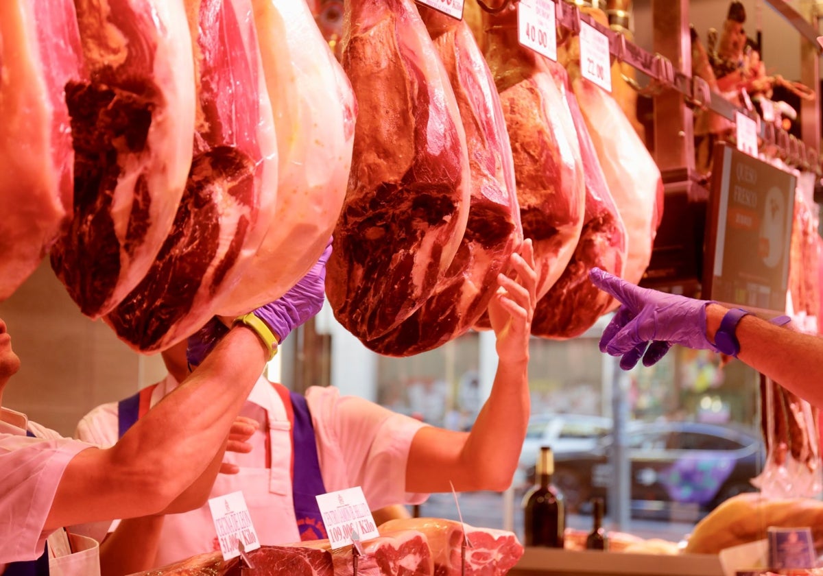 Establecimiento de la cadena Museo del Jamón, en la Gran Vía madrileña