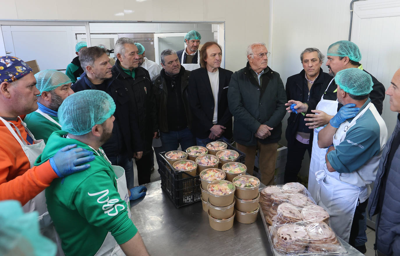 El menú más solidario de Córdoba para esta Nochebuena, en imágenes