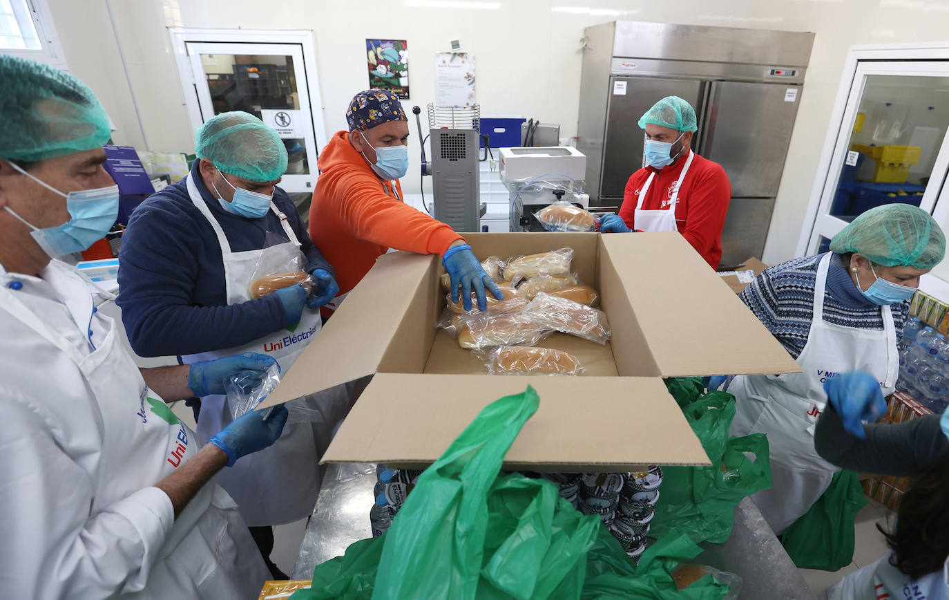 El menú más solidario de Córdoba para esta Nochebuena, en imágenes