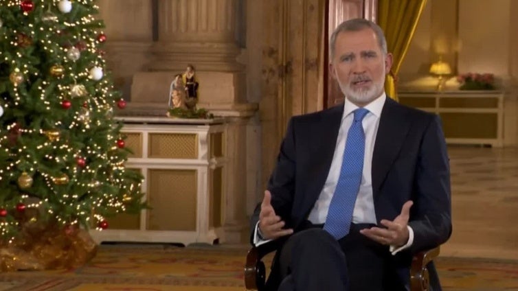 Rey pide que la contienda política no impida escuchar la "demanda de serenidad"