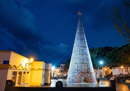 La Navidad en Pájara (Fuerteventura) se teje a mano y ya aspira a récord Guinness